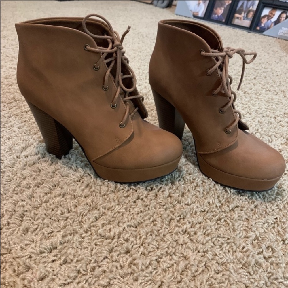 Brown lace up bootie heels size 7 1/2